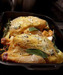 цыплята, маринованные с ачиоте и запеченные в остром соусе