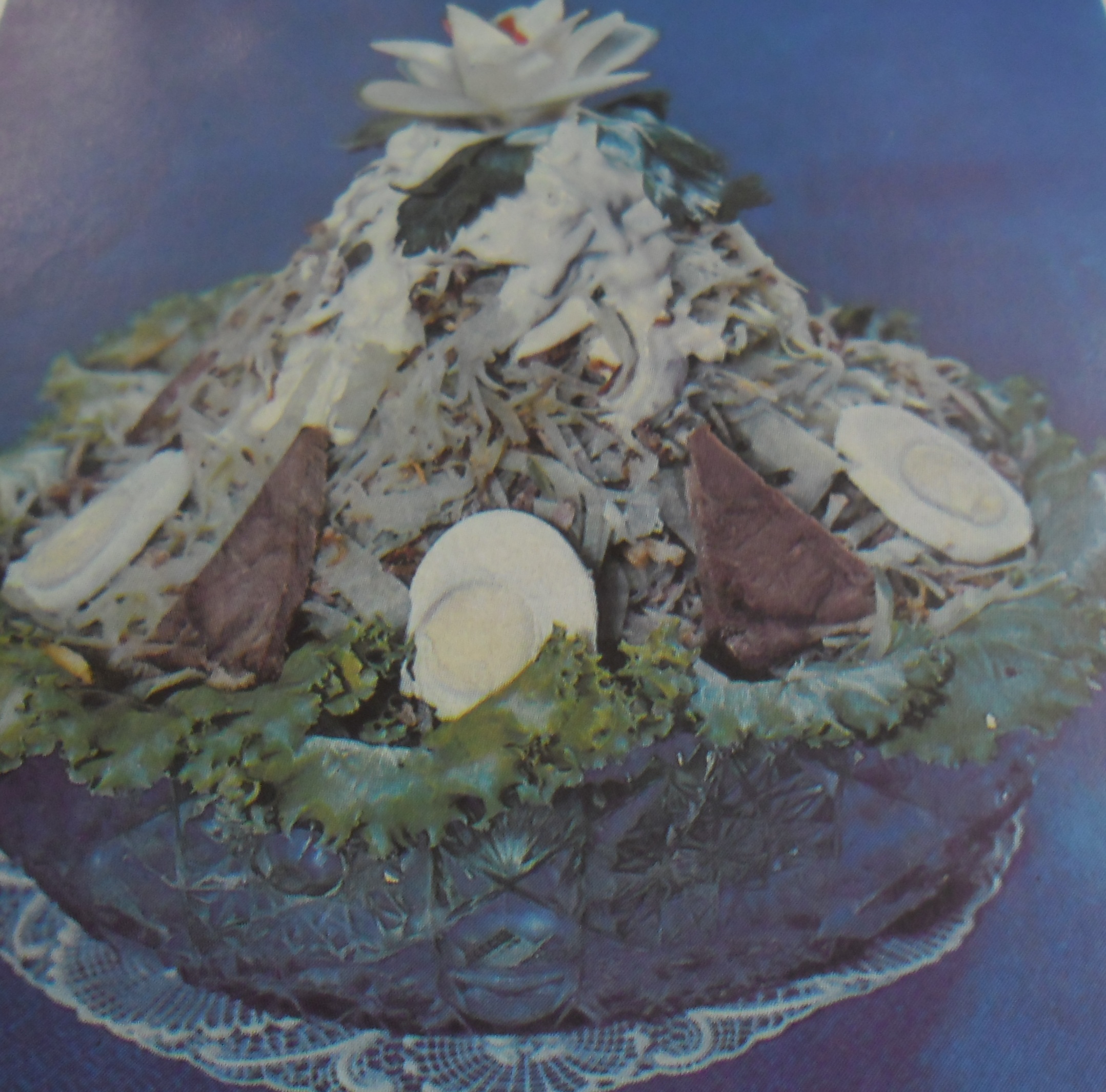 салат Ташкент из редьки с мясом и яйцом